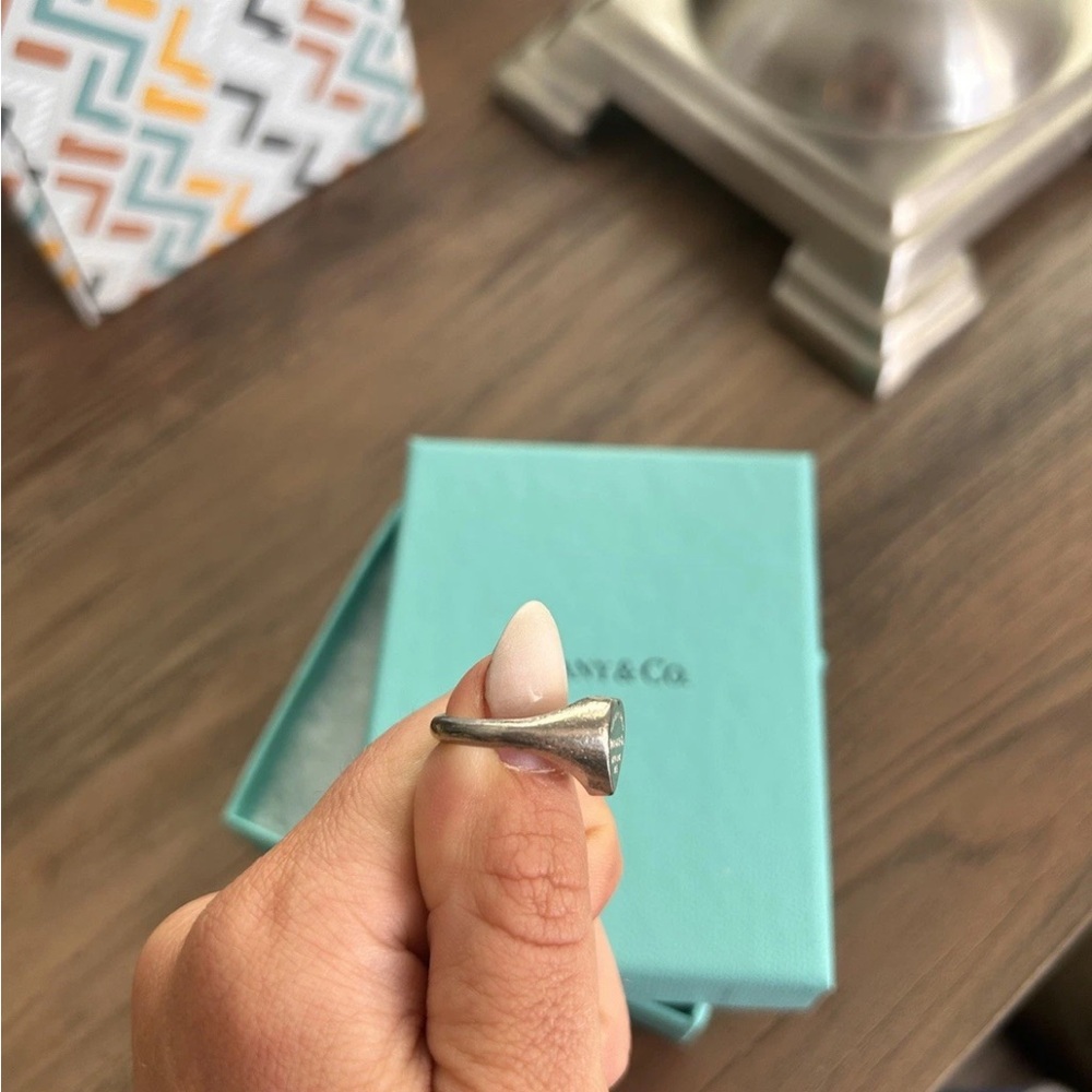 Tiffany & Co. Signet Silver Heart Ring - Picture 6 of 6